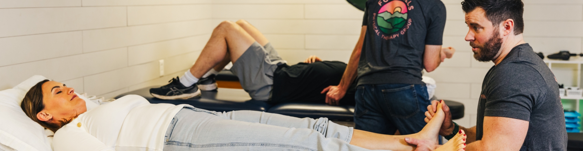 foot-and-ankle-pain-Foothills-Physical-Therapy-Group-Knoxville-TN-header