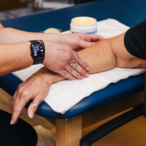 scar-tissue-mobilization-Foothills-Physical-Therapy-Group-Knoxville-TN